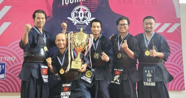 VÔ ĐỊCH TẠI 9TH HANOI KENDO TOURNAMENT 