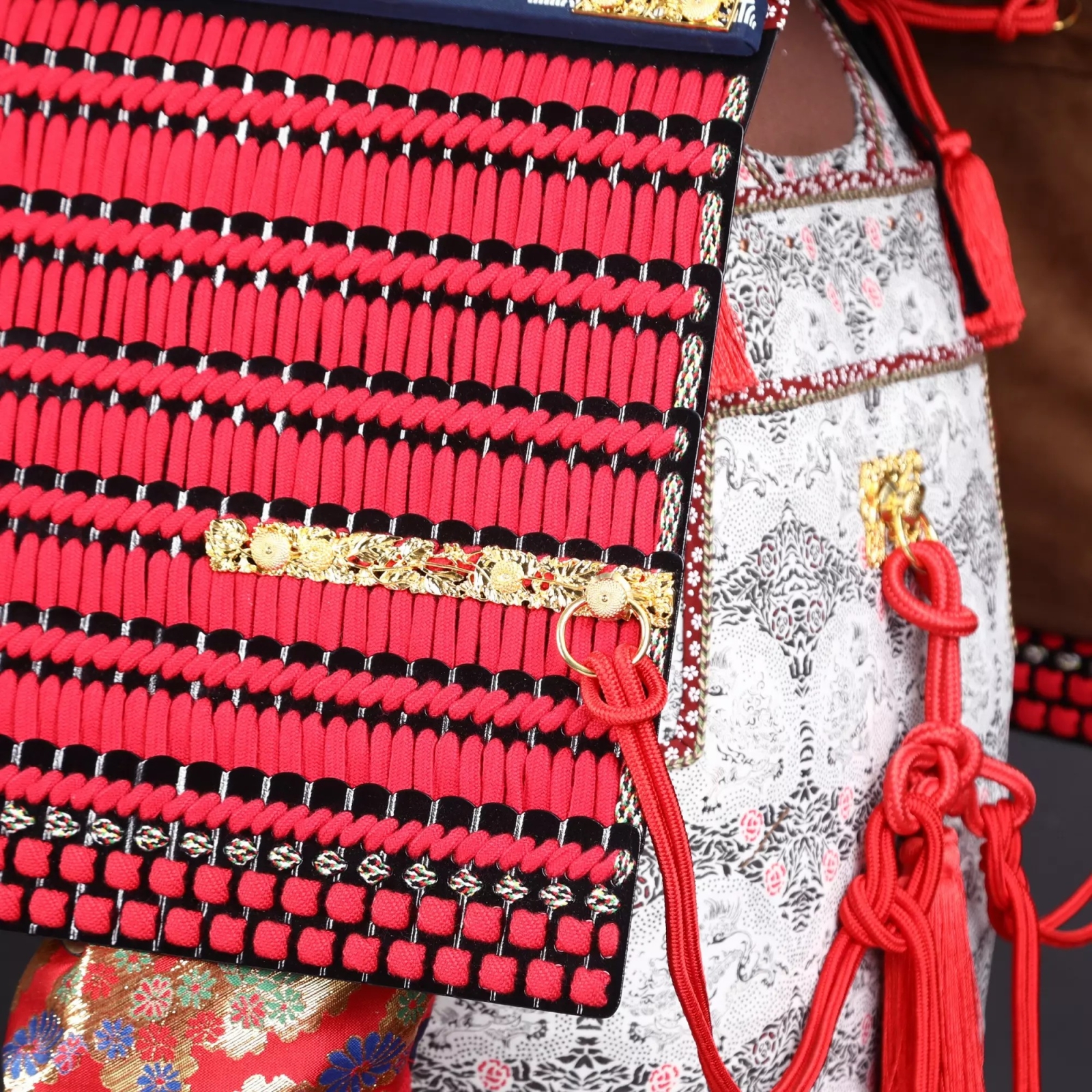 Tướng Quân Minamoto no Yoshitsune 